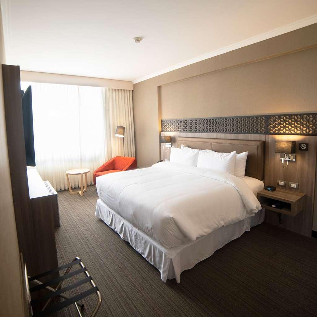 Doubletree By Hilton Trujillo Hotel Encalada Quarto foto