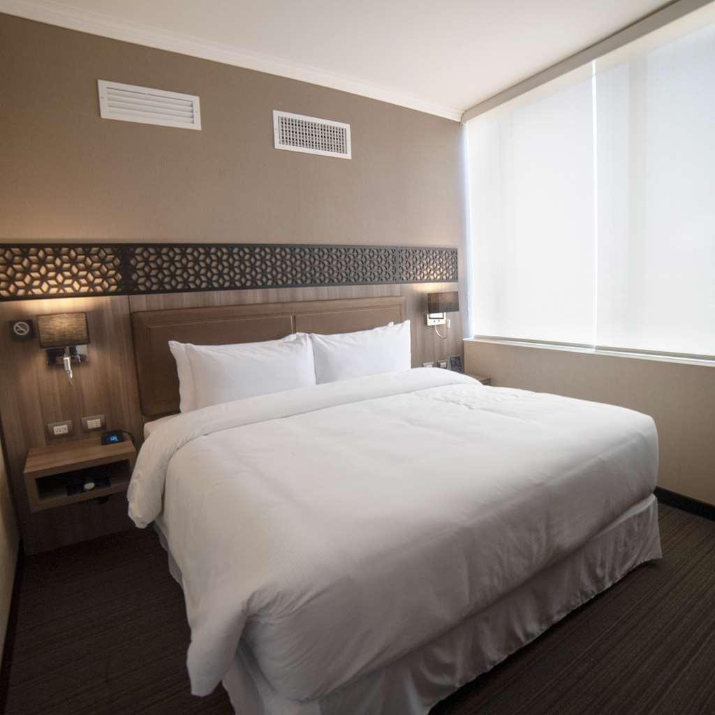 Doubletree By Hilton Trujillo Hotel Encalada Quarto foto