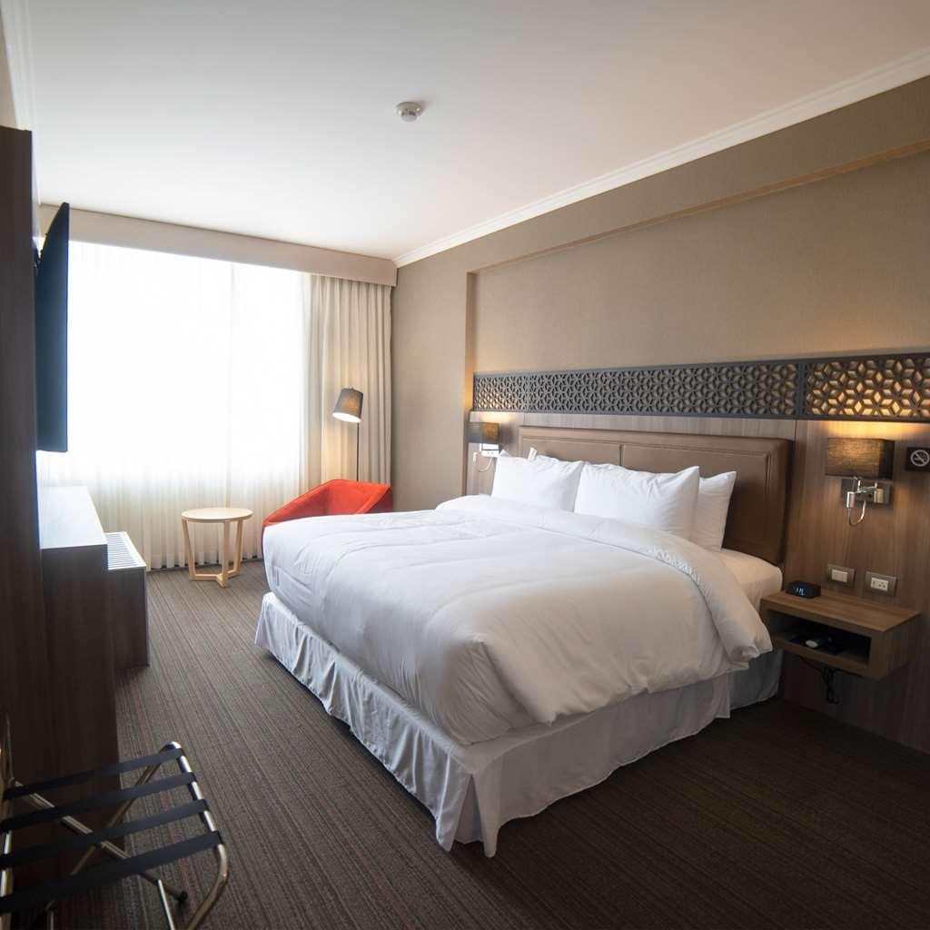 Doubletree By Hilton Trujillo Hotel Encalada Quarto foto